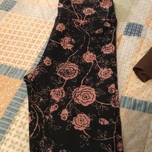 Lularoe OS Leggings