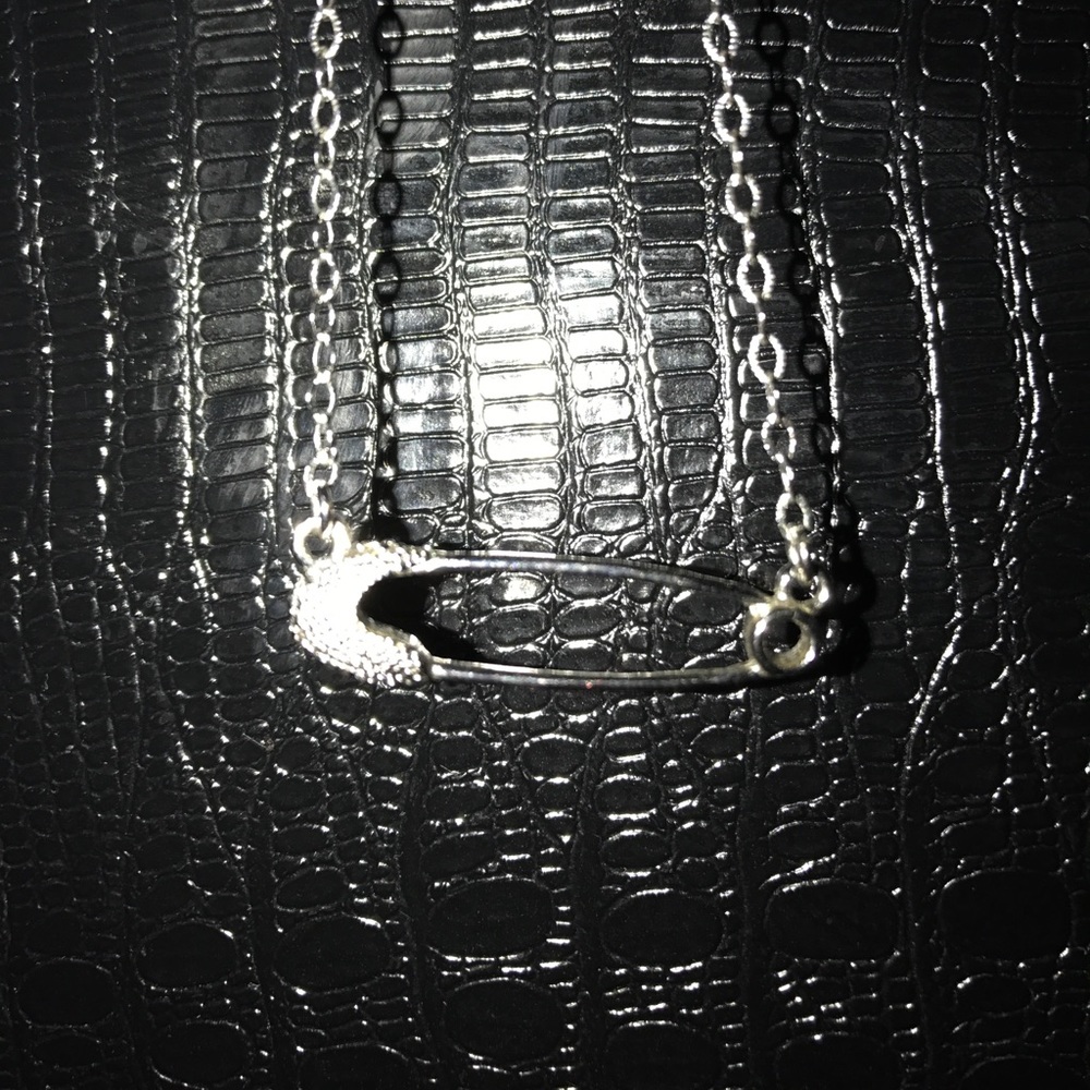 Lia Sophia silver safety pin necklace GUC