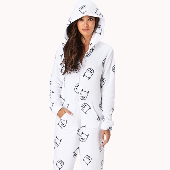 Forever 21 Other - Cozy Cat Lady Kitty Pajamas Onesie Costume M