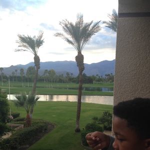 Meet your Posher, Cam