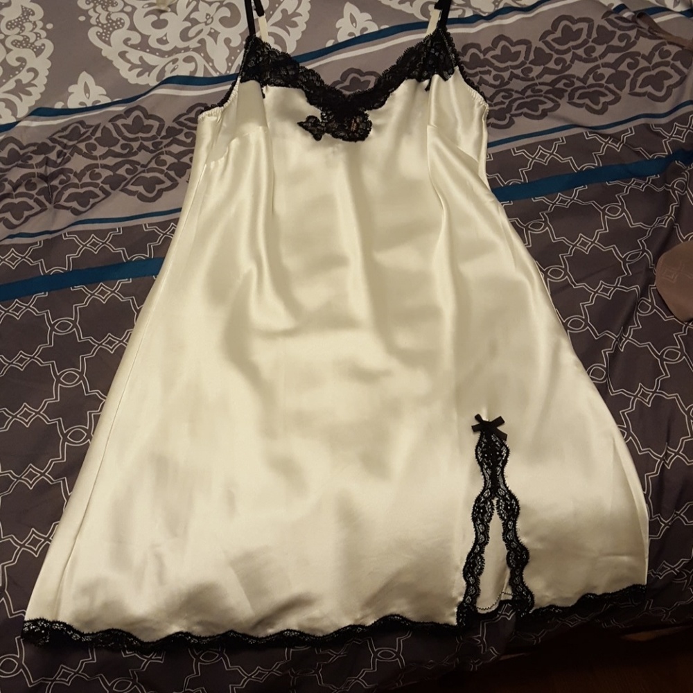 Victoria's Secret Slip