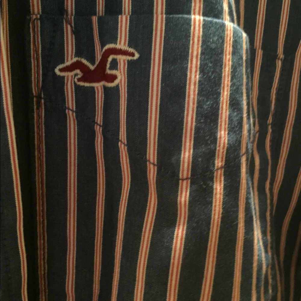 Shirt - Picture 2 of 4