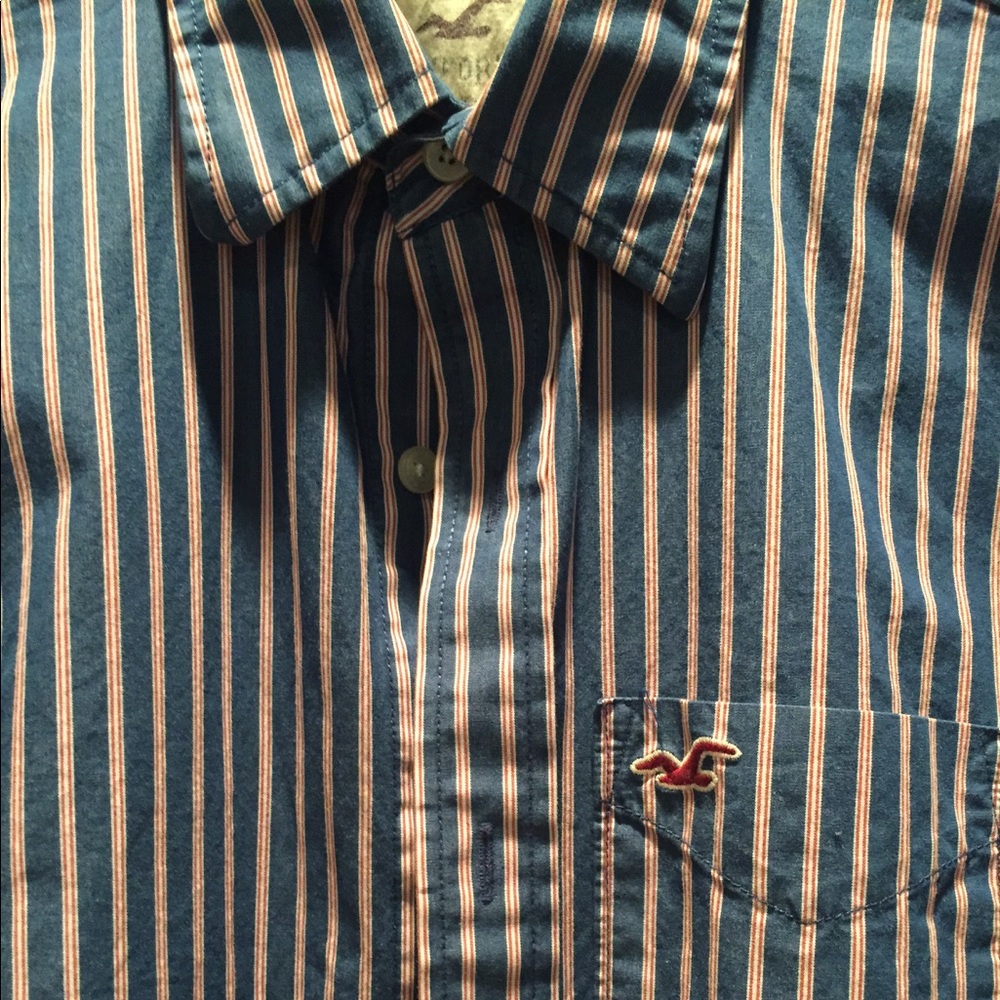 Shirt - Picture 3 of 4