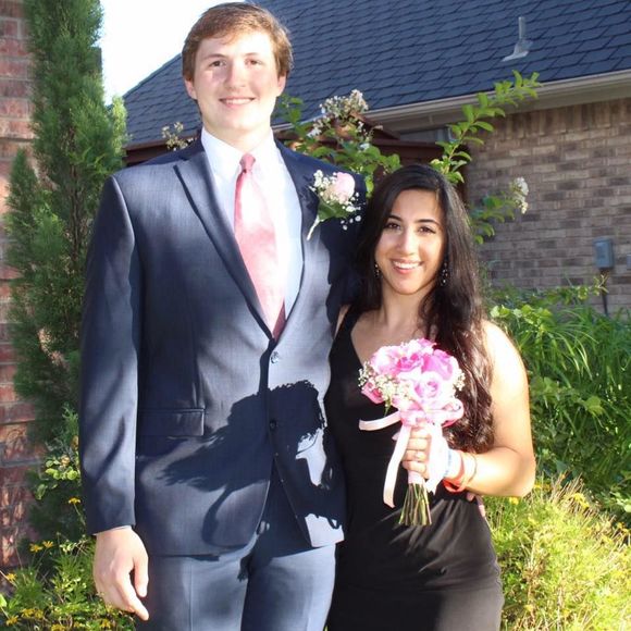 Meet your Posher, Sahar - Picture 2 of 2