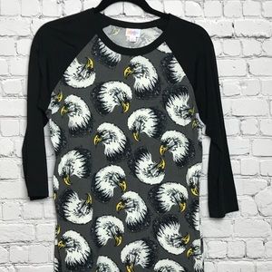LuLaRoe Randy T-Shirt.  Small