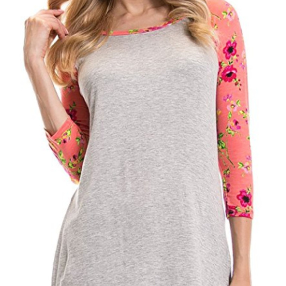 boutique Tops - 3/4 Raglan floral baseball classic tee Medium top