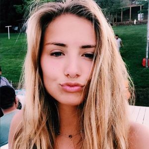 Meet your Posher, Molly