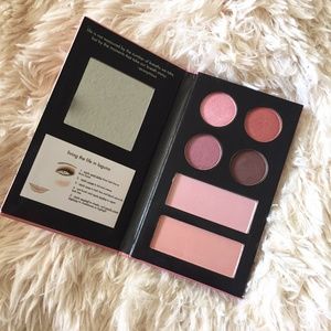 Stila Living the Life in Laguna Face/Eye Palette