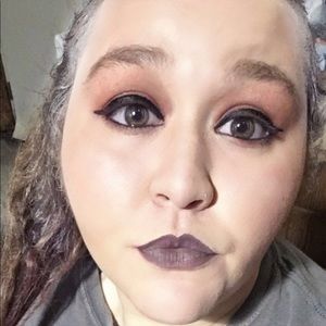 Meet your Posher, Briana