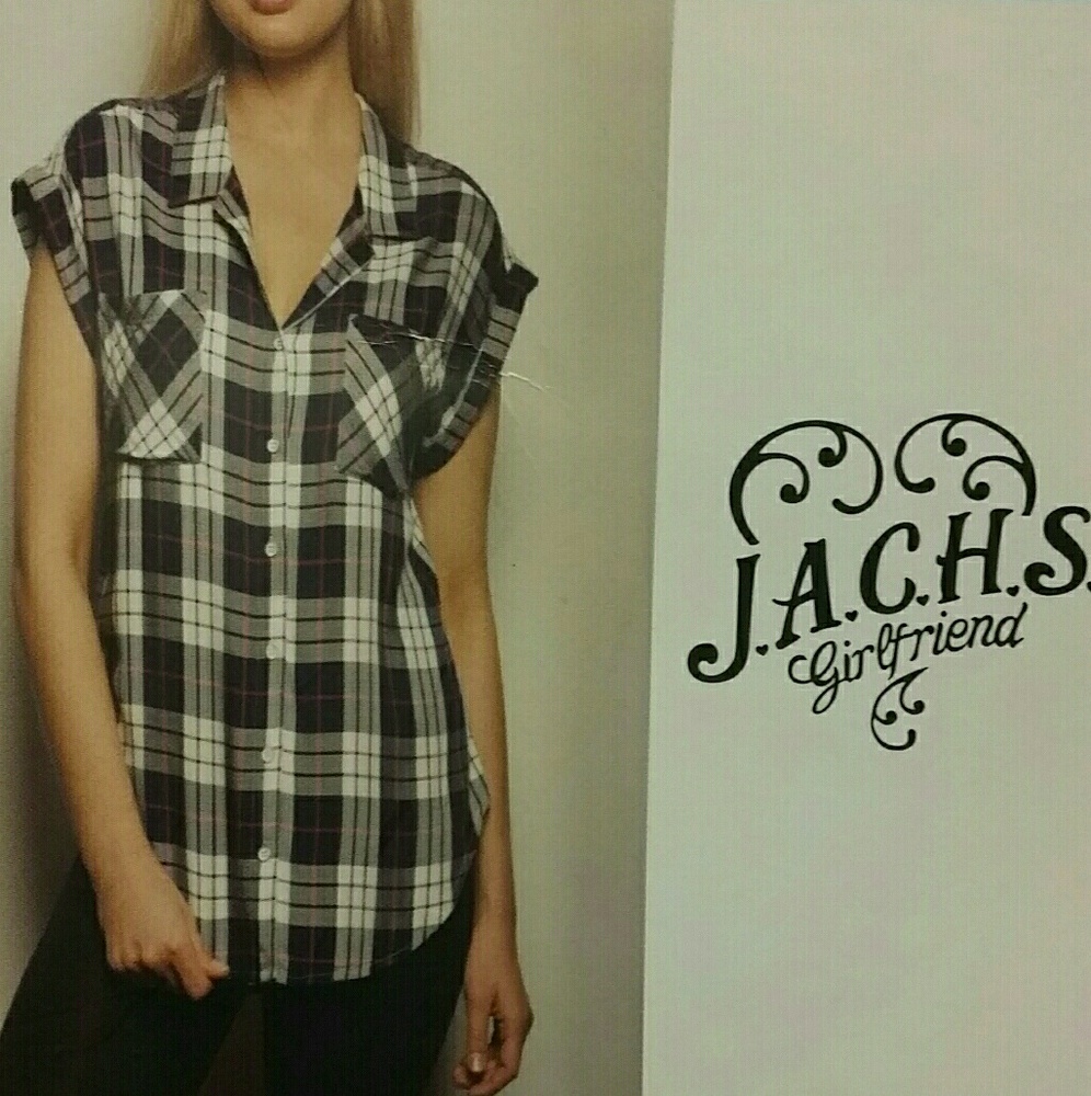 NWT Jach's Girlfriend Sleeveless Blouse