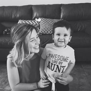 Meet your Posher, Yennifer