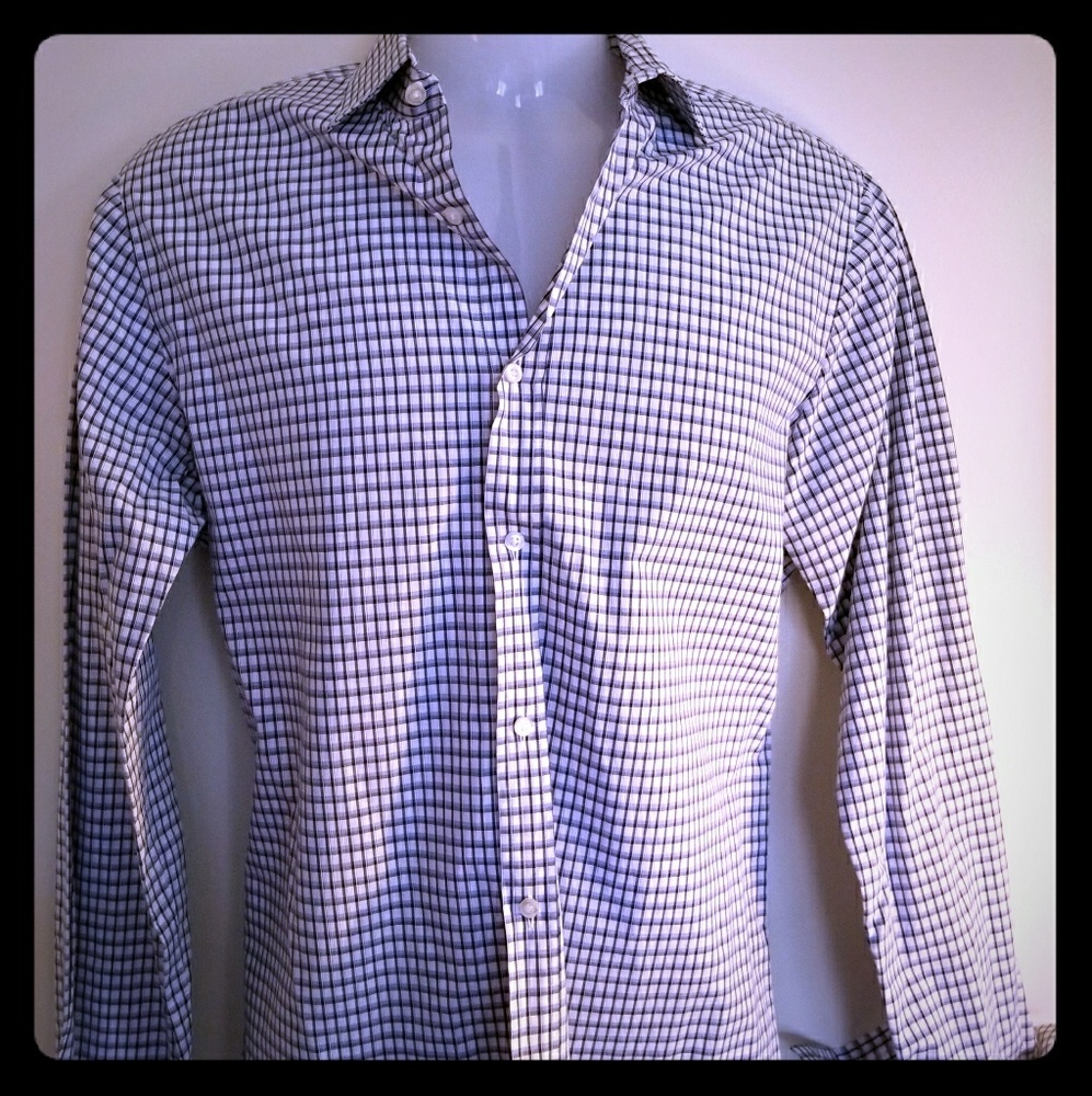 Hugo Boss men's dress shirt 15 1/2 34-35