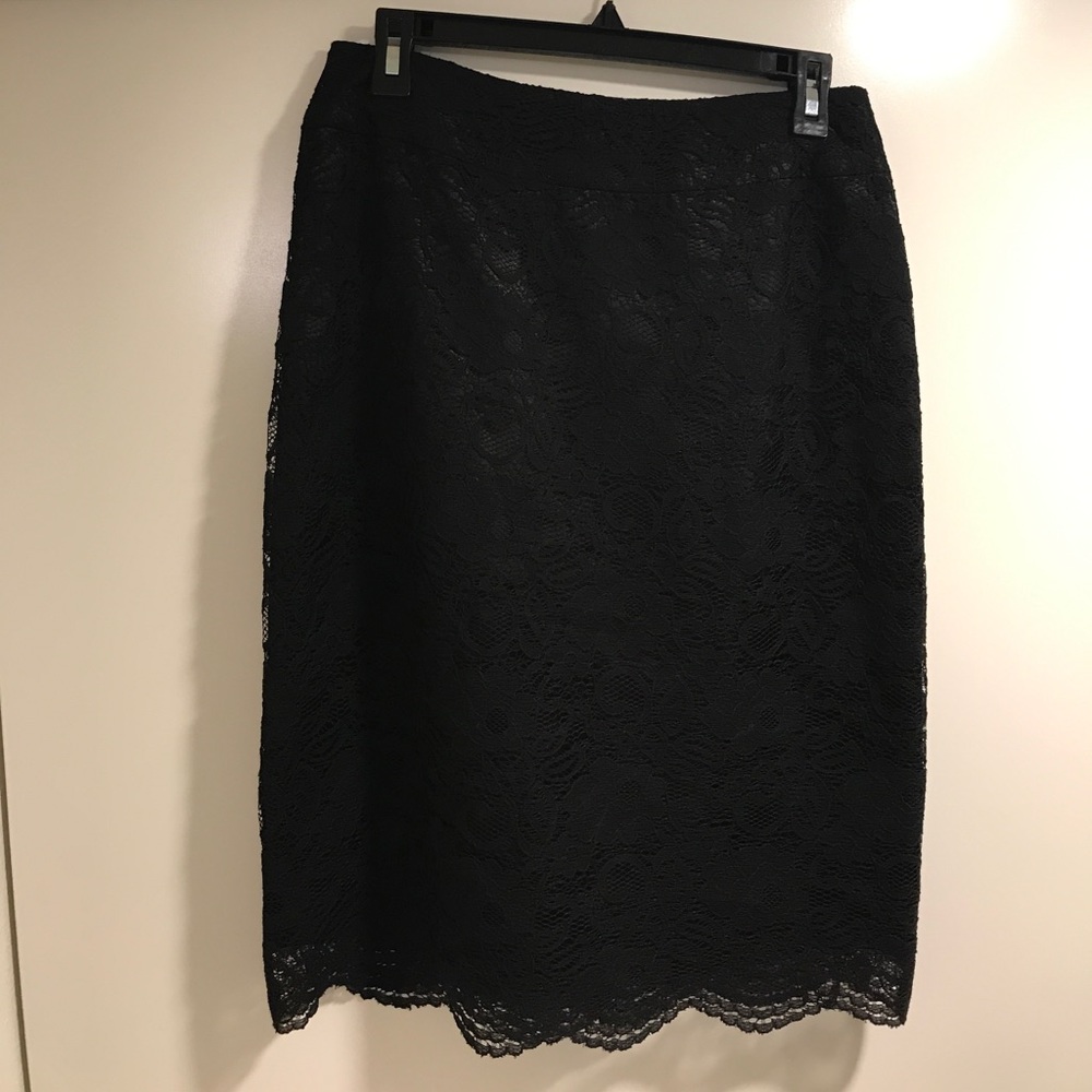 Banana Republic Lace Skirt