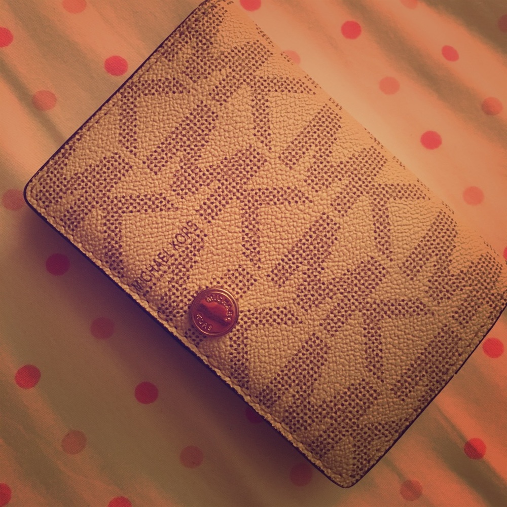 Michael Kors wallet