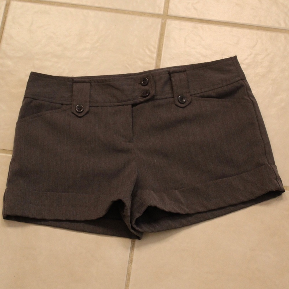 Gray Shorts with Cuff, 4" inseam, Size 5