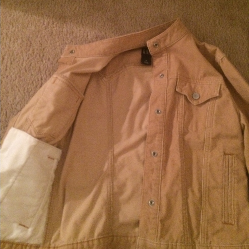 Tan jacket - Picture 3 of 3