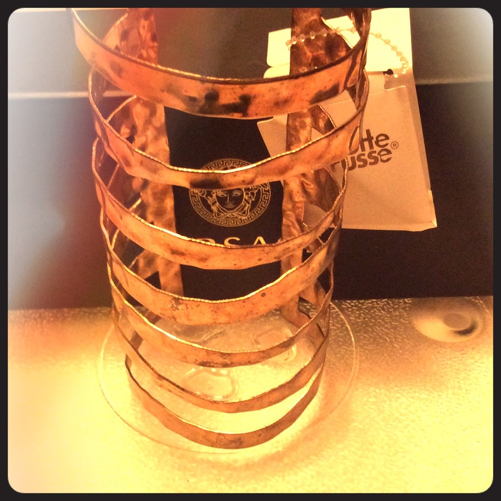 Bangle bracelet