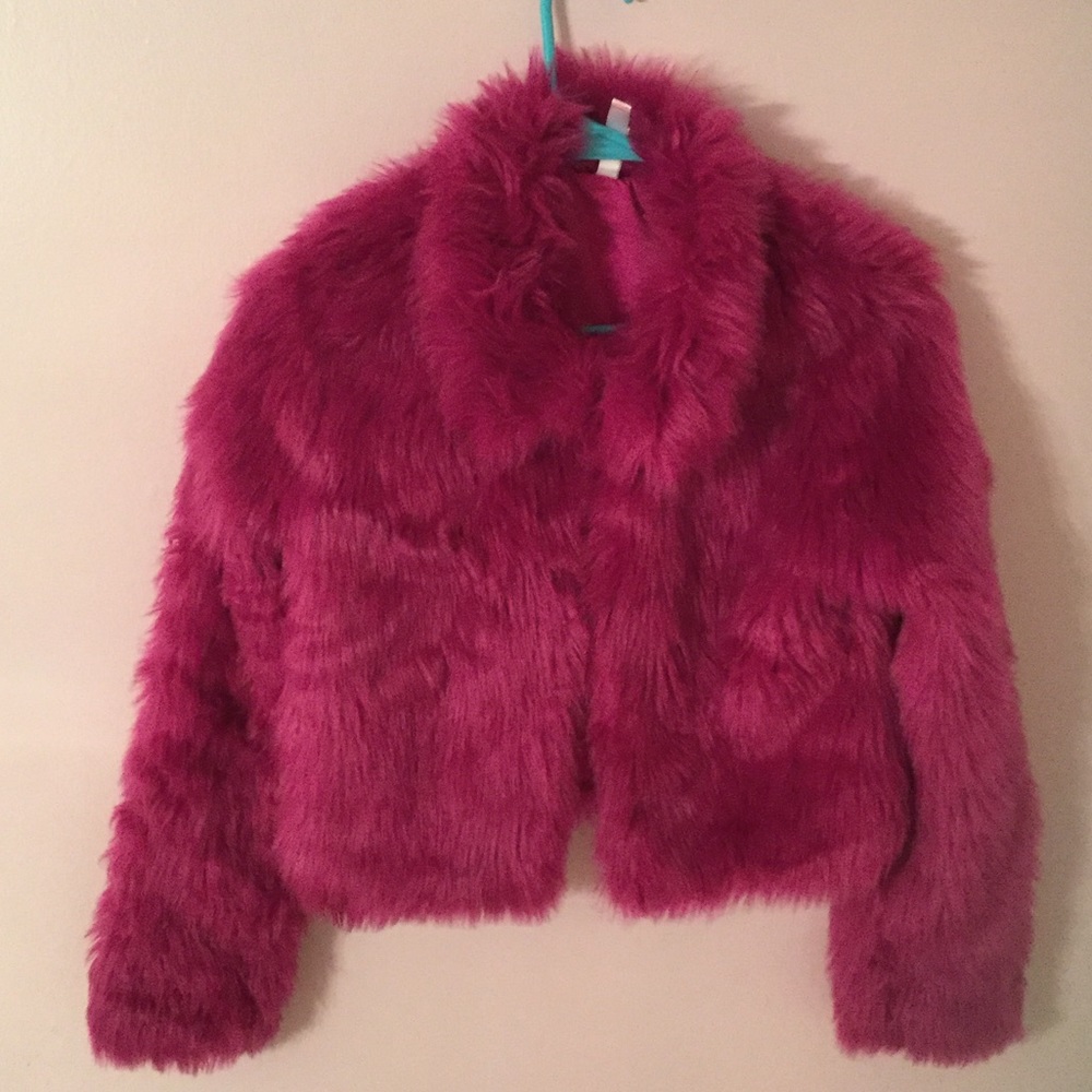 Pink faux fur girls coat.