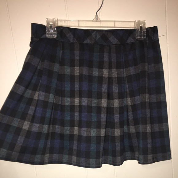 Dark plaid skirt Outlet
