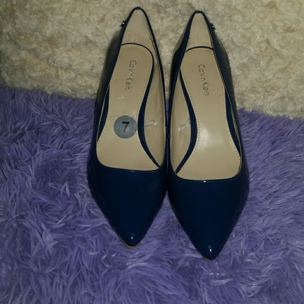 NWOT Calvin Klein Nilly Pump