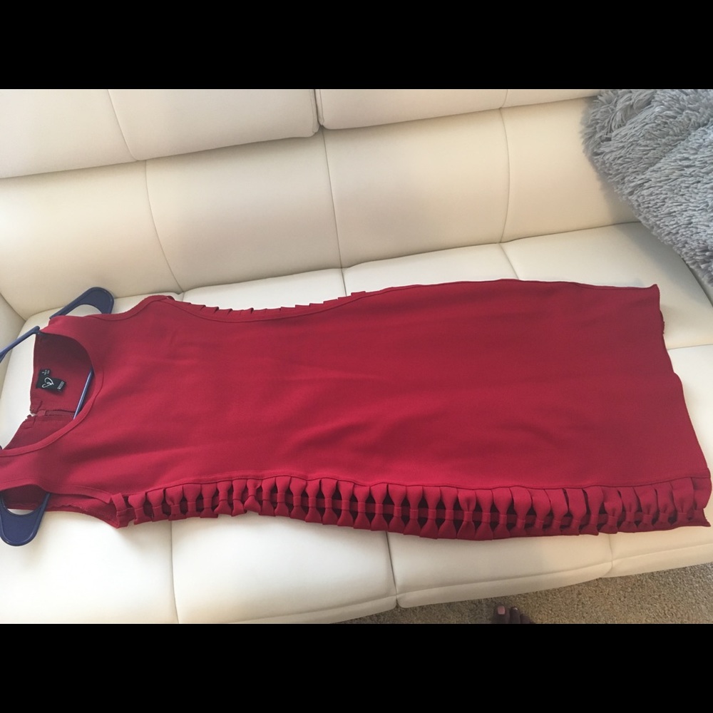 Windor red dress