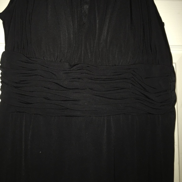 Dress - Picture 4 of 6