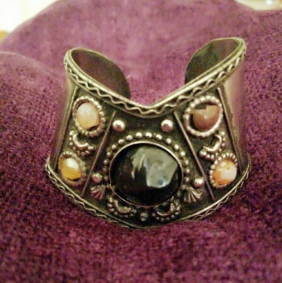 Open Cuff Bangle - Picture 2 of 3