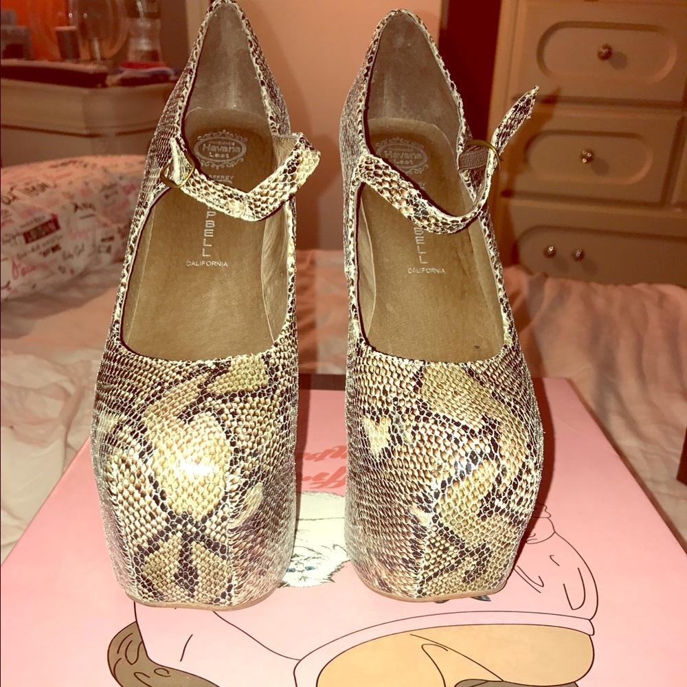 Jeffrey Campbell Night Walks