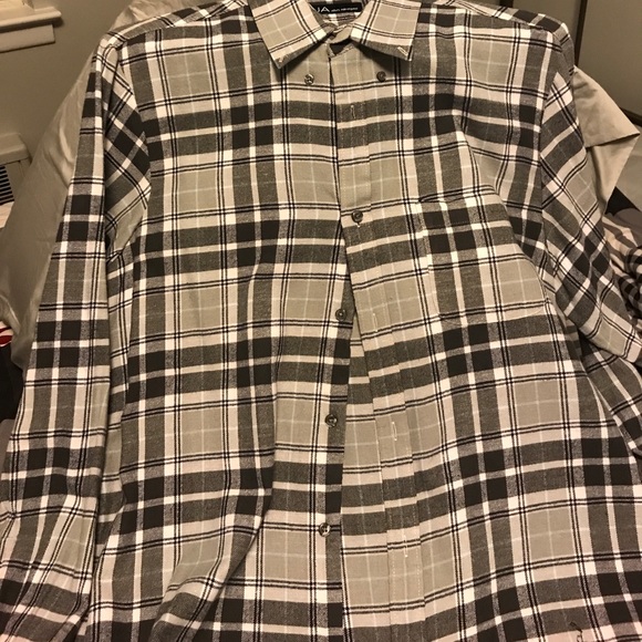 Flannel button down shirt - Picture 2 of 2