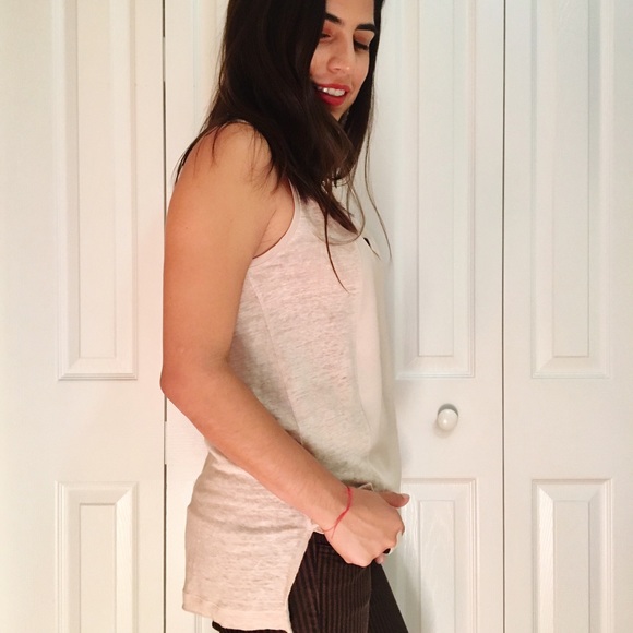 Banana Republic V-Neck Sleeveless Tank - Picture 2 of 4