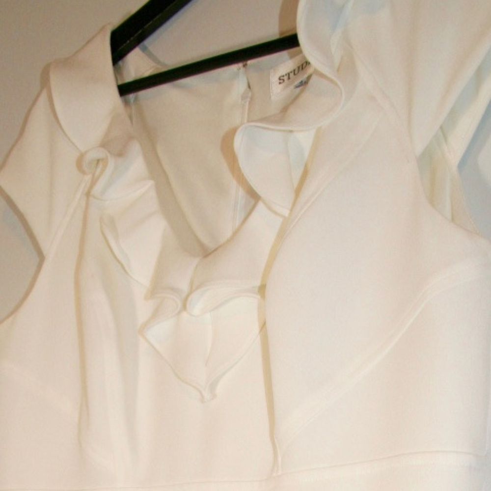 Midi sleeveless pearl dress