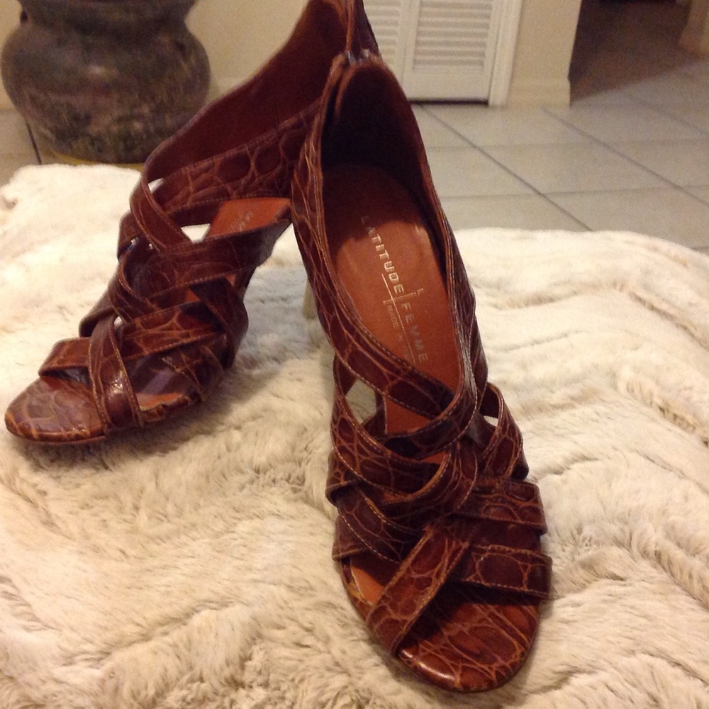 🔴💥Final Sale💥Latitude Femme Leather Sandals.