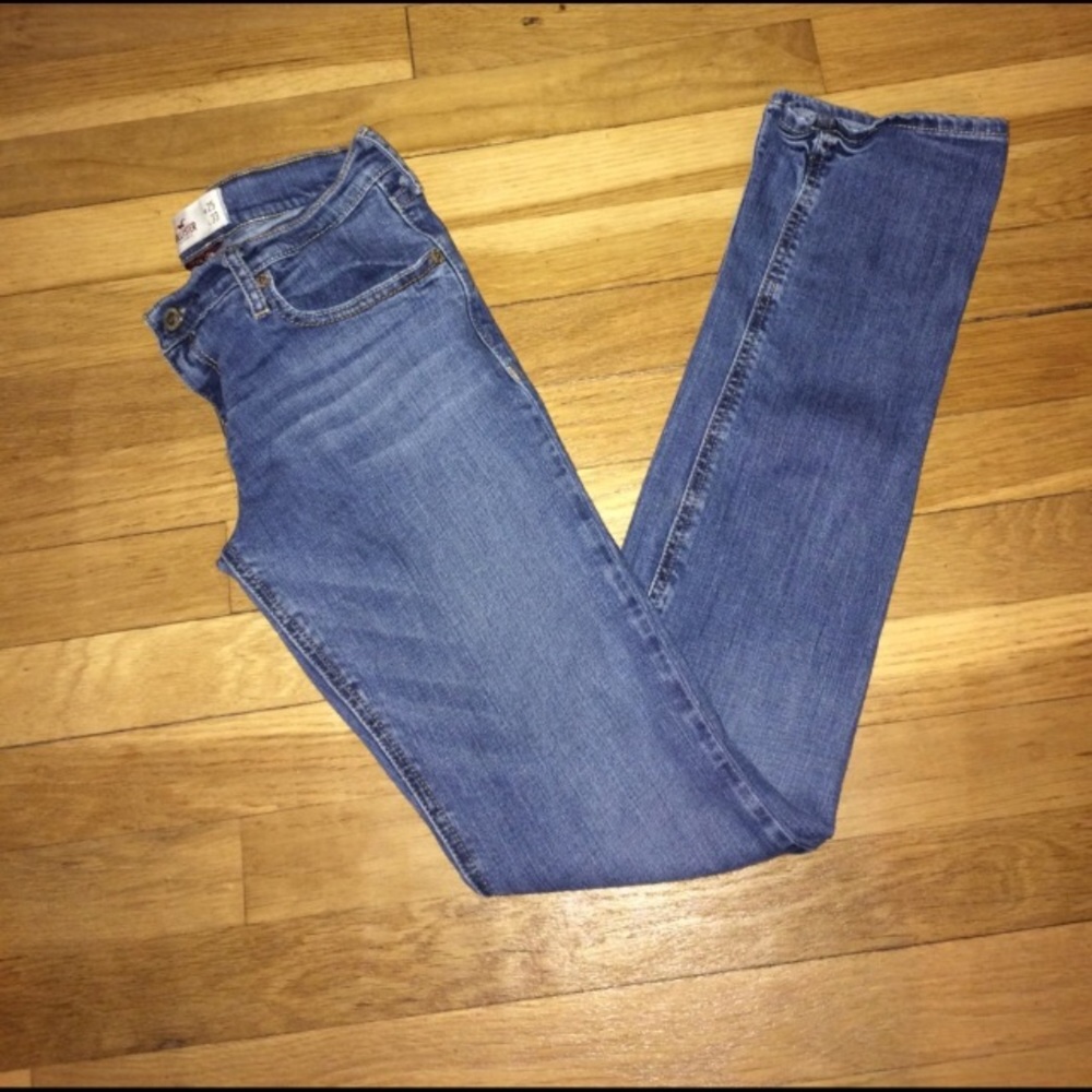 Hollister skinny jeans