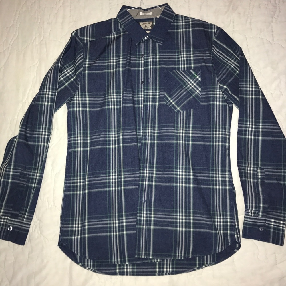 Volcom shirt size small