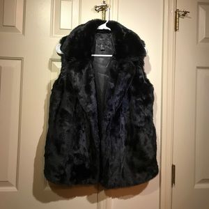 Forever 21 Faux fur vest