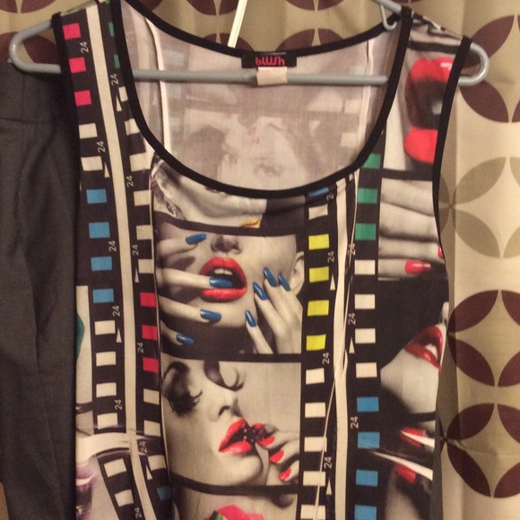 Women's suit/Tank - Picture 5 of 5