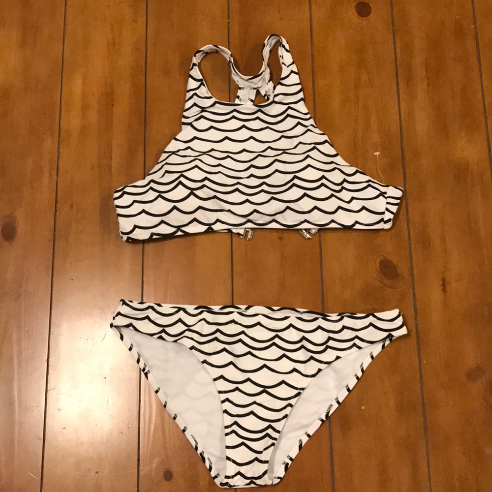 C Apparel halter swimsuit set new. Size M
