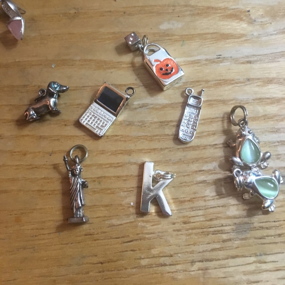 Charms - Picture 4 of 4