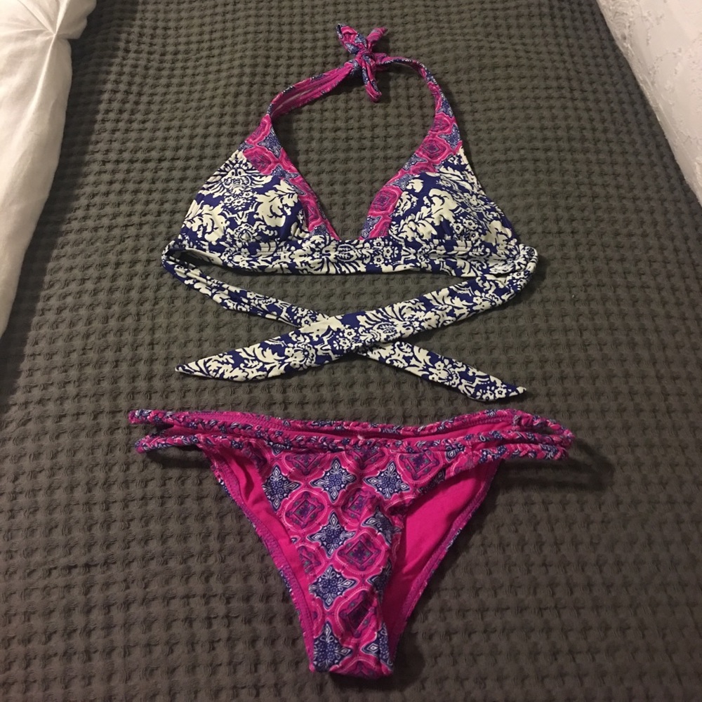 ❌❌sold❌❌O'neil bikini set size xs