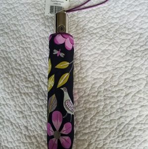 **SOLD** Umbrella Floral Nightingale Vera Bradley