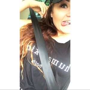 Meet your Posher, Courtney