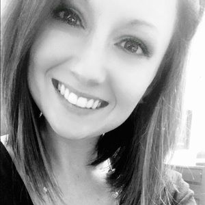 Meet your Posher, Brandie