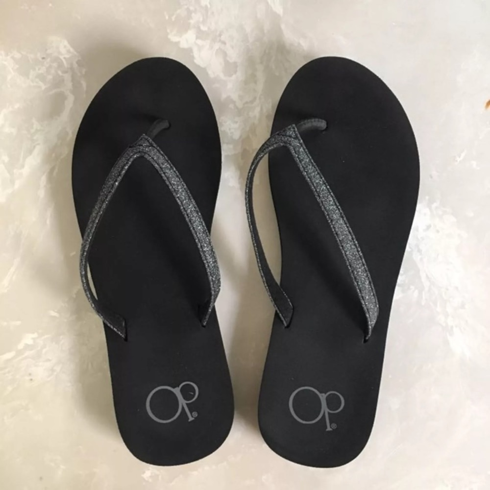 Black Sandals