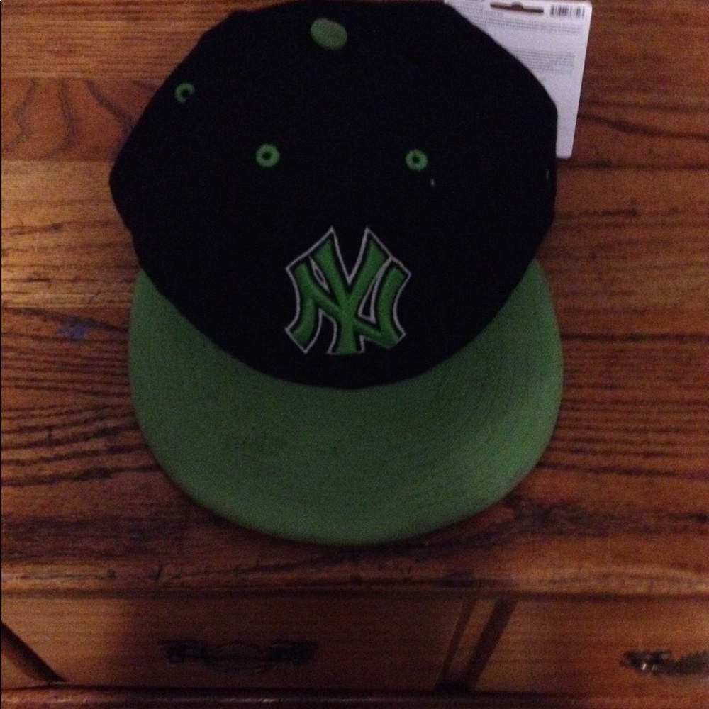 Green and Black New York Yankees hat