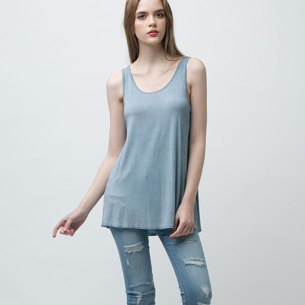 Blue Sleeveless Tunic Top with Lace Bralette - Picture 5 of 6