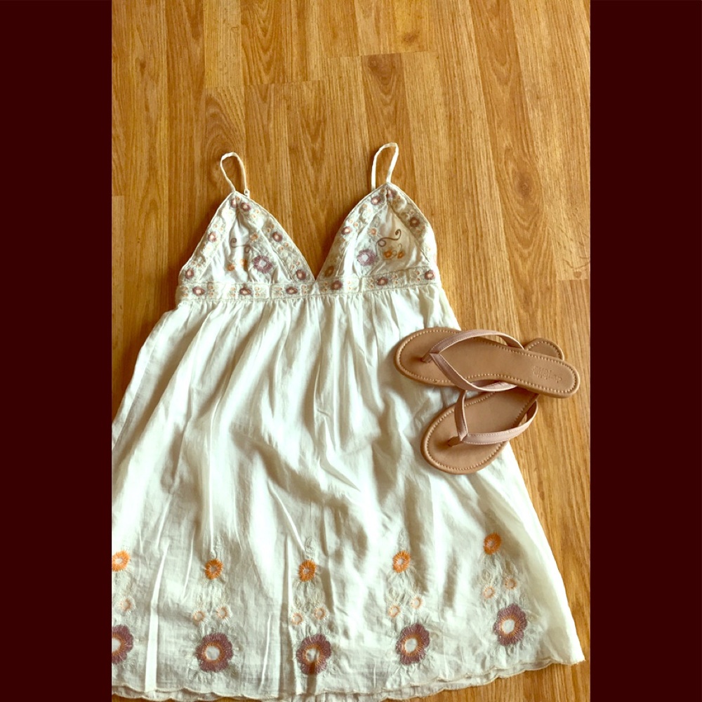 Embroidered v neck top