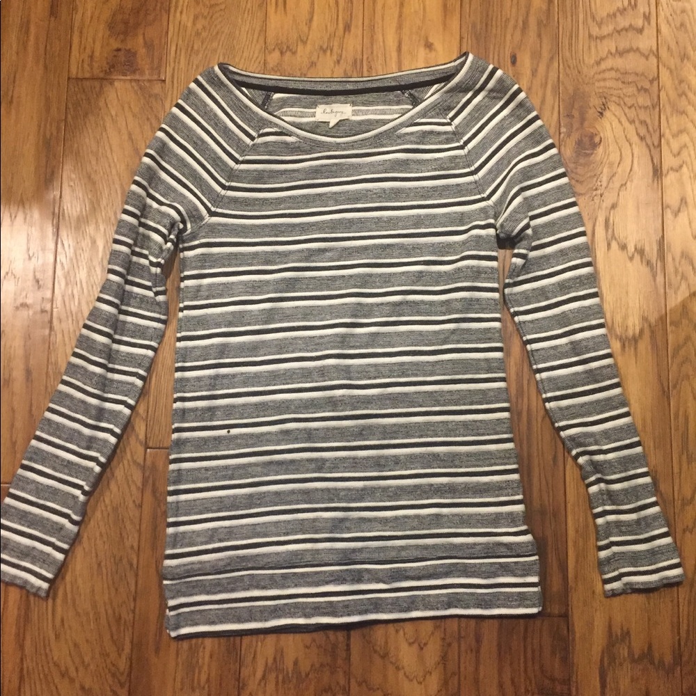 Striped sweatshirt