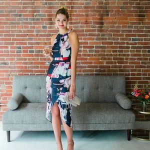 Chelsea28 Floral Faux Wrap Dress. Size 0