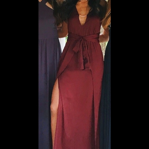 Red prom dress size 4 - Picture 3 of 5