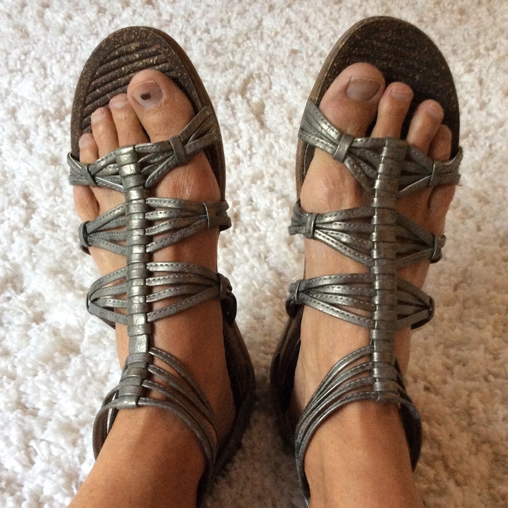 Leather gladiator sandals 7.5